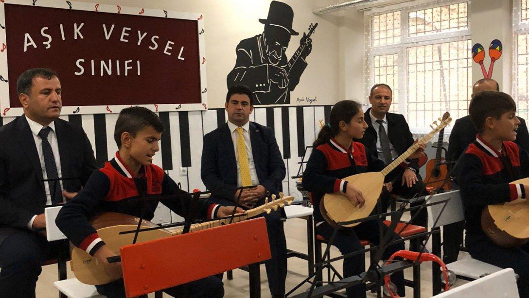 İl Mİlli Eğitim Müdürümüz Nurettin YILMAZ, Uludere Şehit Mehmet Paksoy Ortaokuluna ziyarette bulundu.