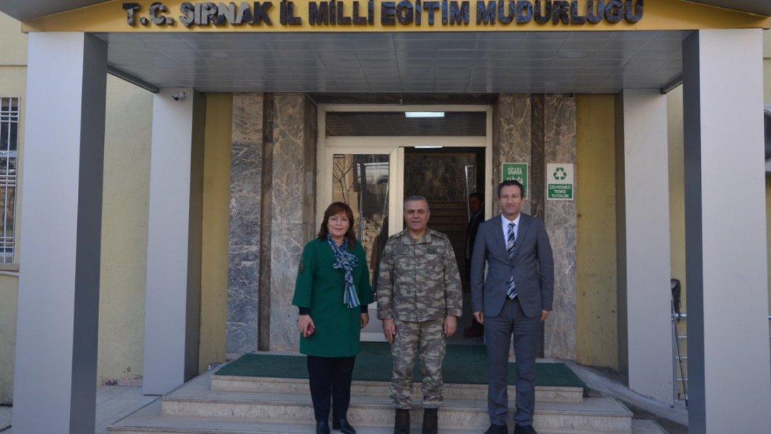 Şırnak 23. Piyade Tümen Komutanı Tuğgeneral Halil SOYSAL; İl Milli Eğitim Müdiremiz Sayın Nazan ŞENER'i makamında ziyaret ederek yeni görevinde başarılar dilediler.